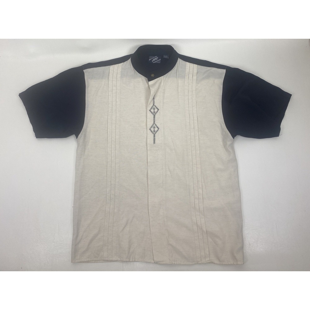 TRUTUS Blancarra MONOBAIK Button Down Short Sleeve Hidden Buttons Shirt Vintage